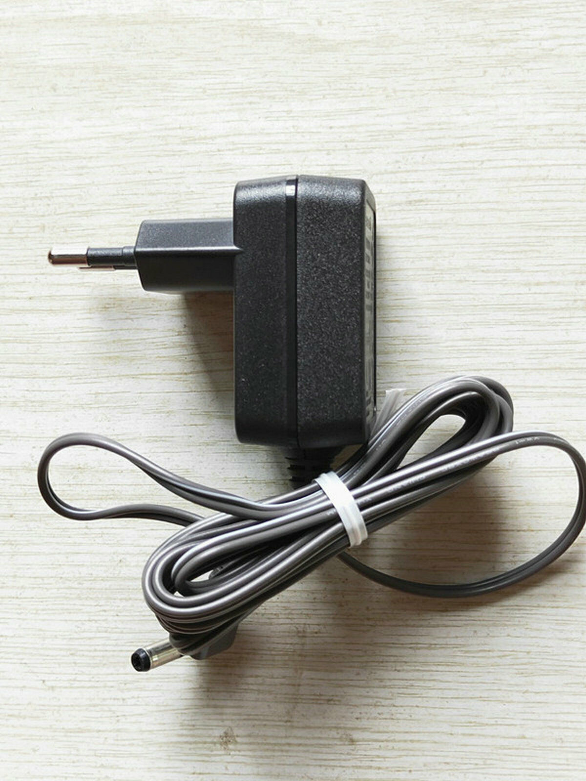 5V Power Supply,Power Adapter Compatible with VOIP Yealink SIP T20P, T22P, T26P, T27, T28P, T41P, T4